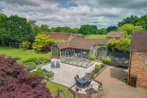 5 bedroom farm house for sale, Botley Road, Southampton SO32