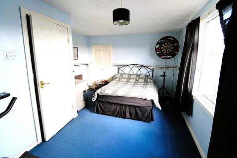 undefined, Highland Close, Sarn, Bridgend, Bridgend County. CF32 9SB