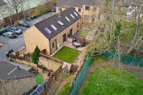 3 bedroom semi-detached house for sale, 22 GROVE NOOK, LONGWOOD, HUDDERSFIELD