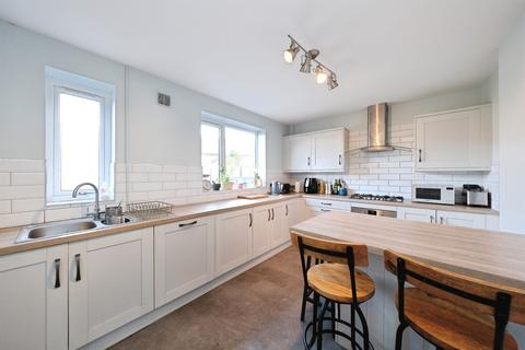 4 bedroom semi-detached house for sale, Oakwood Crescent, Rawmarsh, Rotherham