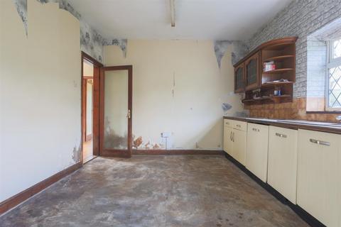 undefined, Lockers Bank, Tean