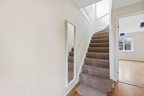 2 bedroom end of terrace house for sale, Elder Close, Surrey GU4