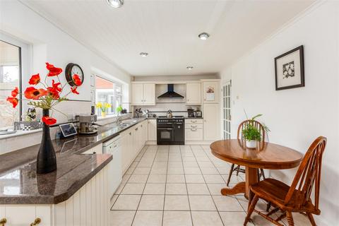 4 bedroom detached house for sale, Ashleigh Road, Blackpill, Swansea