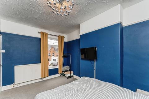 4 bedroom terraced house for sale, Leonard Street, Chester, Cheshire, CH1