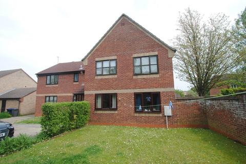 1 bedroom flat for sale, Honeysuckle Way, Bury St. Edmunds IP32