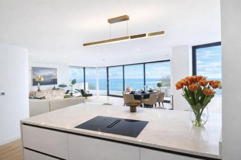 3 bedroom penthouse for sale, Coast Guard, Dover, CT15