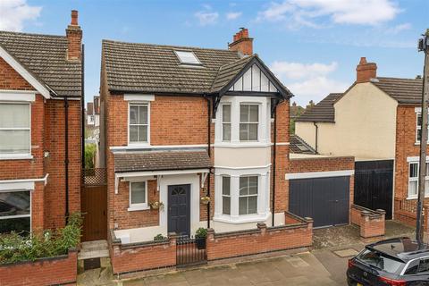 3 bedroom detached house for sale, George Street, Bedford