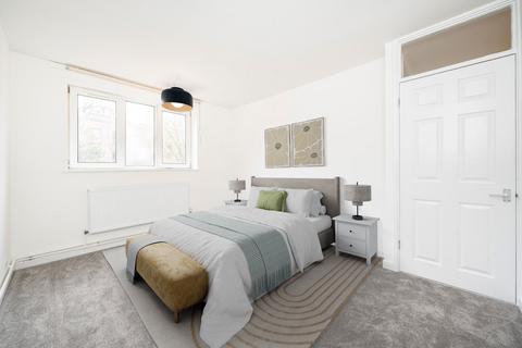 3 bedroom flat for sale, Wood Vale, London SE23