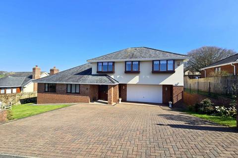 4 bedroom detached house for sale, Hampton Park, Raleigh, Bideford