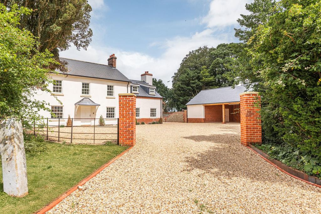An Exceptionally Refurbished Period Home in Docking