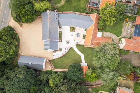 6 bedroom farm house for sale, An Exceptionally Refurbished Period Home in Docking