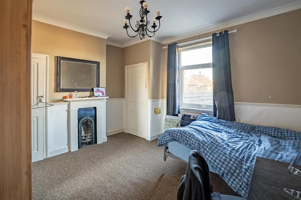House in York, The Groves, Layerthorpe - More