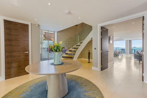 3 bedroom penthouse for sale, Panorama Road, Sandbanks, Poole, Dorset, BH13
