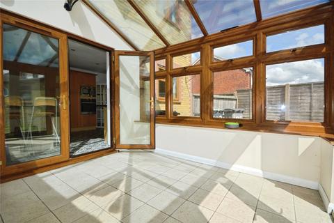 4 bedroom detached house for sale, High Street, Rochester ME1