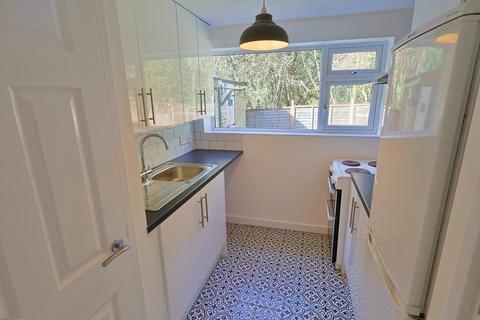 2 bedroom maisonette for sale, Woodcraft Close, Coventry CV4