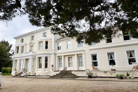 Studio for sale, 76, Church Street, Willingdon, Eastbourne