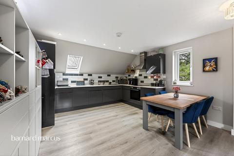 2 bedroom apartment for sale, Chalkpit Lane, Dorking