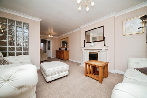 3 bedroom semi-detached house for sale, Westborough Way, Hull