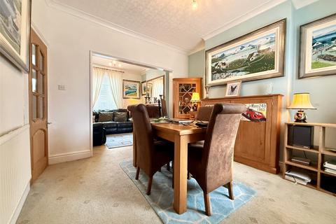 2 bedroom semi-detached house for sale, Devonshire Road, Southport PR9