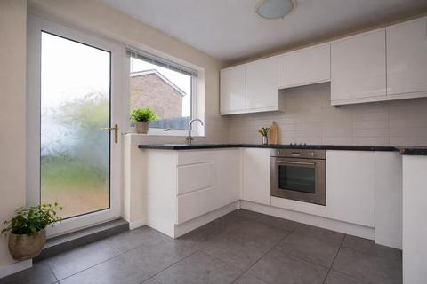 3 bedroom terraced house to rent, Ion Road, Bury St Edmunds IP32