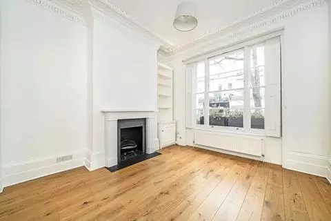 4 bedroom house to rent – pohled 4