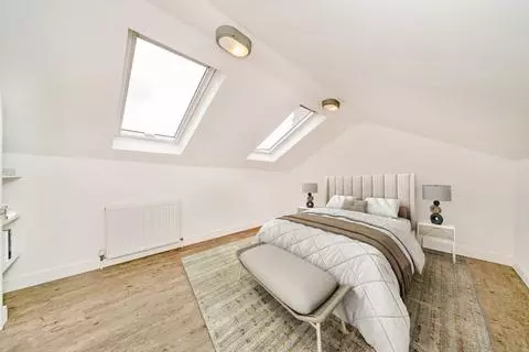 4 bedroom house to rent – pohled 5