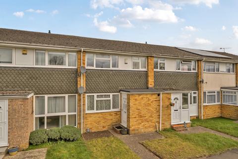3 bedroom terraced house for sale, Bromley Walk Tilehurst, Reading RG30