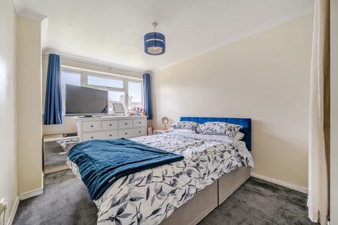 3 bedroom terraced house for sale, Bromley Walk Tilehurst, Reading RG30
