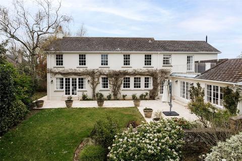 4 bedroom detached house for sale, La Rue Des Friquettes, St. Saviour, Jersey, JE2