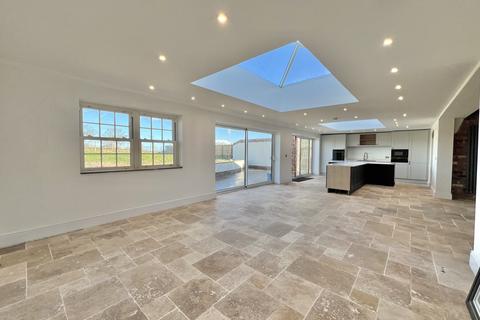 3 bedroom detached house for sale, Burrows Lane, Hambleton FY6