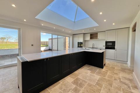 3 bedroom detached house for sale, Burrows Lane, Hambleton FY6