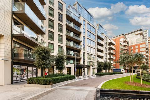 2 bedroom apartment to rent, Quarter House, Battersea Reach