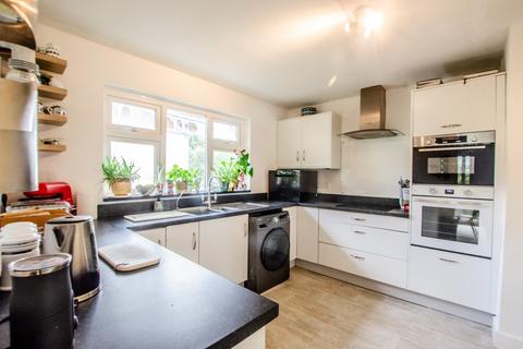 3 bedroom detached bungalow for sale, The Uplands, Lostwithiel, Cornwall, PL22