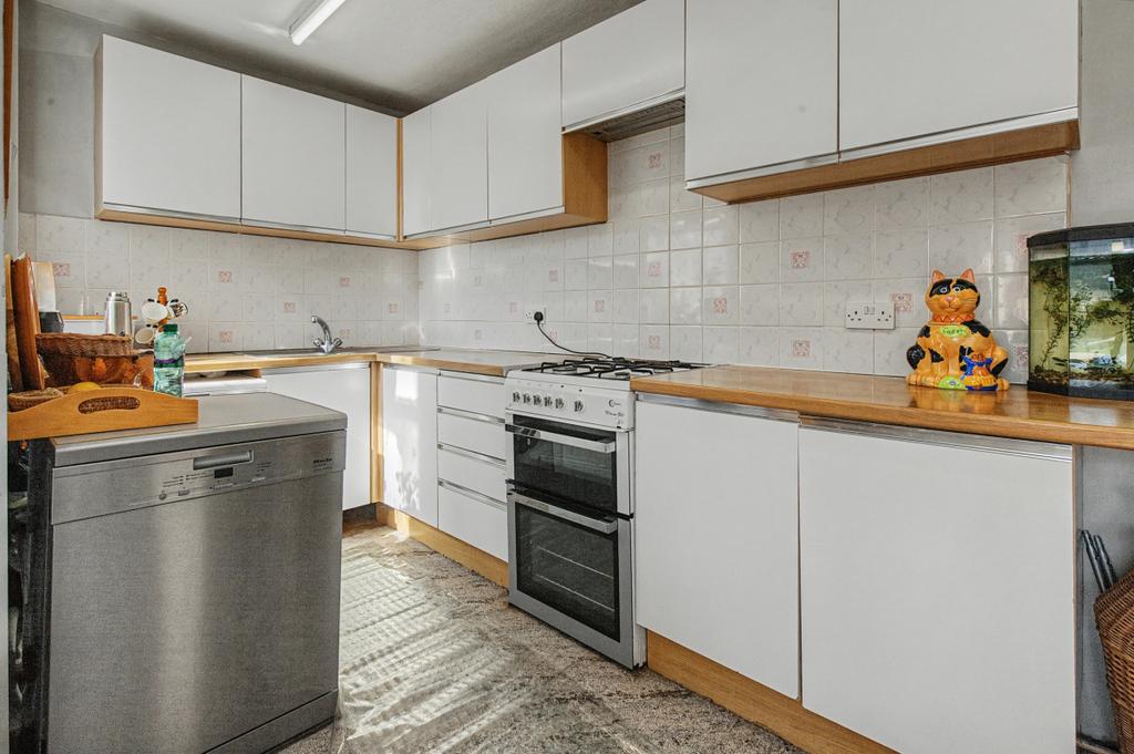 Cornwallis Road Florence Park OX4 3NW - View 6
