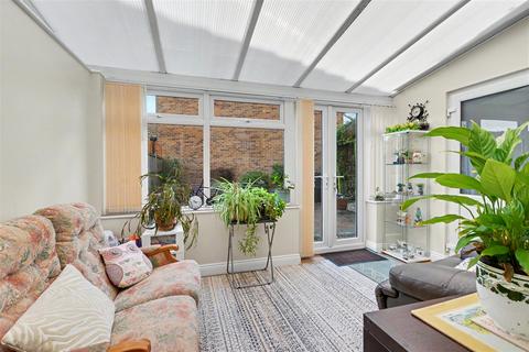 2 bedroom semi-detached house for sale, Clover Fields, Calverton, Nottingham