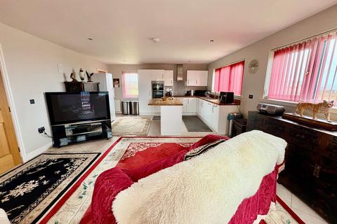 undefined, Weydale, Thurso, Highland. KW14 8YN