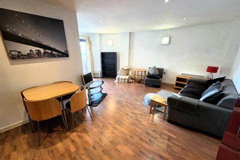 undefined, South Quay, Kings Road, Marina, Swansea