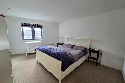 undefined, South Quay, Kings Road, Marina, Swansea