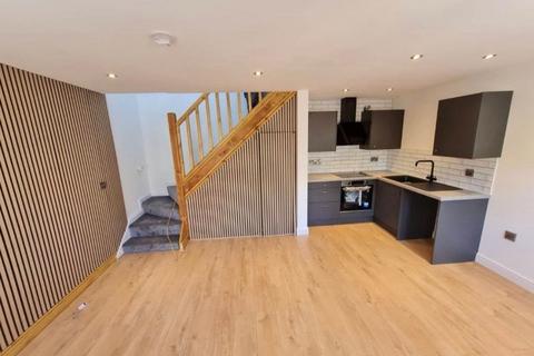 2 bedroom semi-detached house to rent, Forde Court, Kidwelly, Carmarthen, SA17