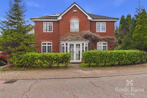 5 bedroom detached house for sale, Stratton Park, Cheshire WA8