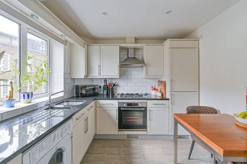 1 bedroom flat for sale, Rubens Place, Brixton, London, SW4
