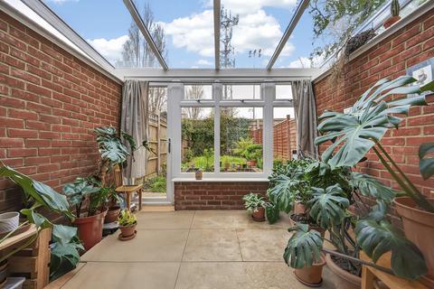 2 bedroom house for sale, Burrow Road, East Dulwich, London, SE22