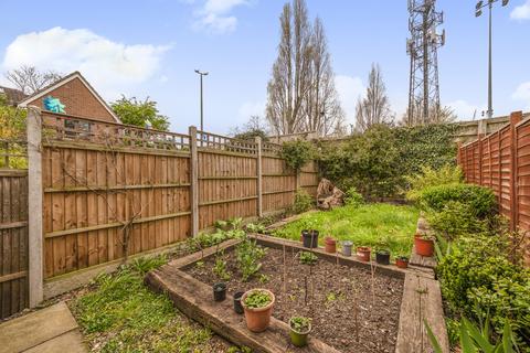 2 bedroom house for sale, Burrow Road, East Dulwich, London, SE22