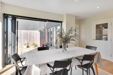 4 bedroom semi-detached house for sale, Fullers Way, Biddenden, Ashford, Kent, TN27