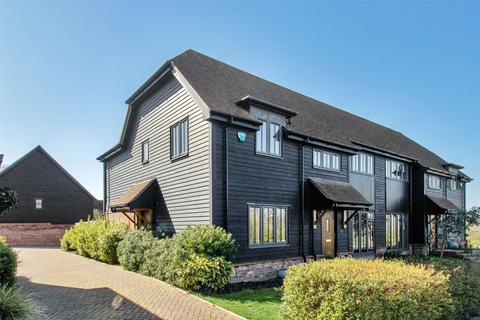 4 bedroom semi-detached house for sale, Fullers Way, Biddenden, Ashford, Kent, TN27