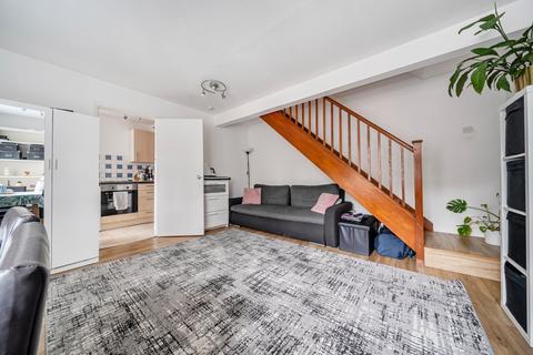 2 bedroom terraced house for sale, Clayhanger, Surrey GU4