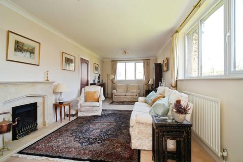 4 bedroom detached house for sale, Palin Wood Road, Oldham OL3