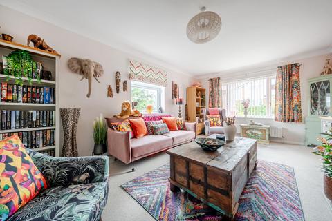 4 bedroom detached house for sale, Pine Close, Tiverton, Devon