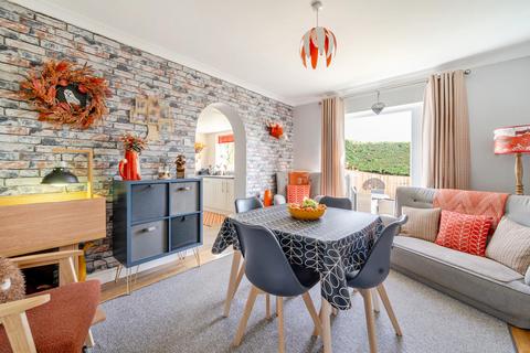 4 bedroom detached house for sale, Pine Close, Tiverton, Devon