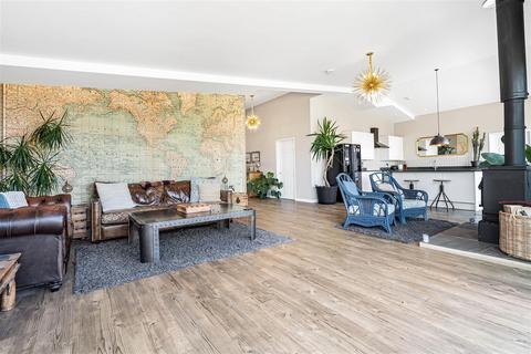 5 bedroom barn conversion for sale, Souldern, Nr Bicester